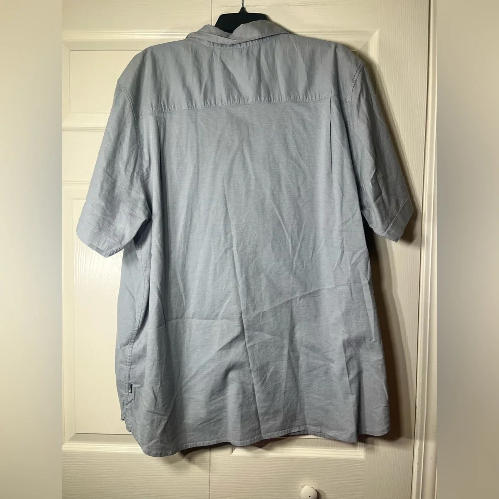 The North Face Men's Gray Short Sleeve Button‎ Down Shirt Size XXL
